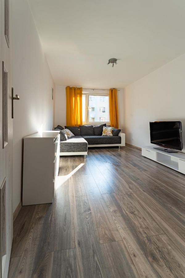 Tanie Spanie Skowronek - Pet Friendly - Przytulny 4 Osobowy - Space Apart Jelenia Góra Εξωτερικό φωτογραφία